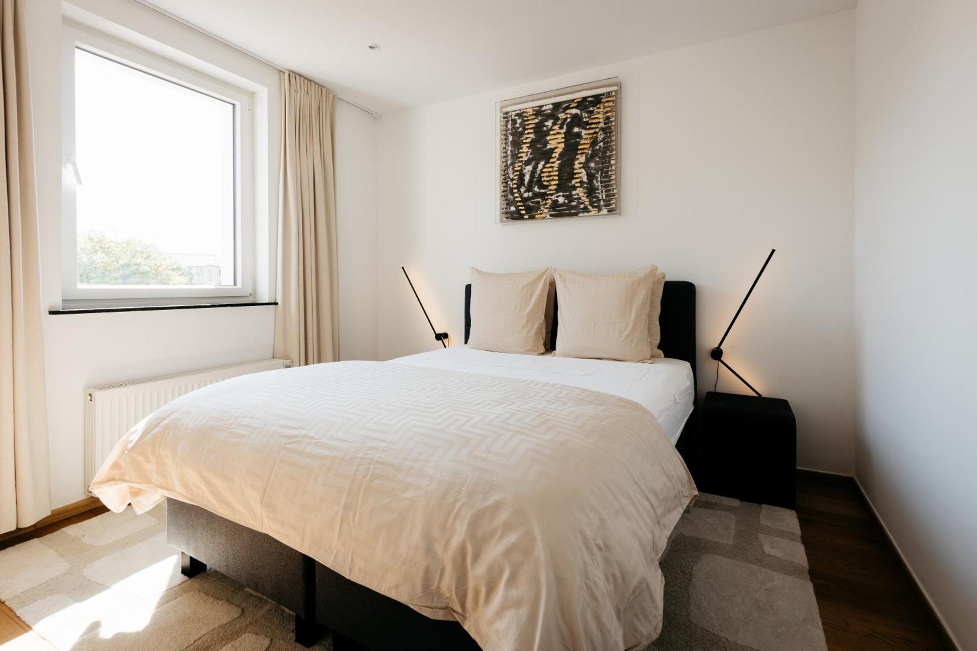 The Edgewater Suites - Park View Namur Esterno foto