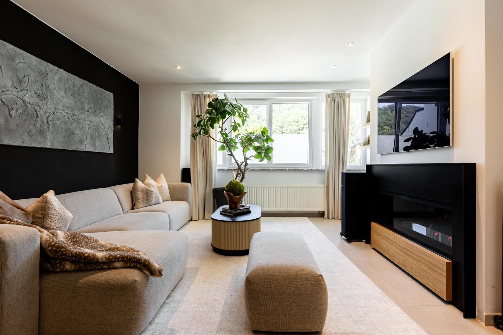 The Edgewater Suites - Park View Namur Esterno foto